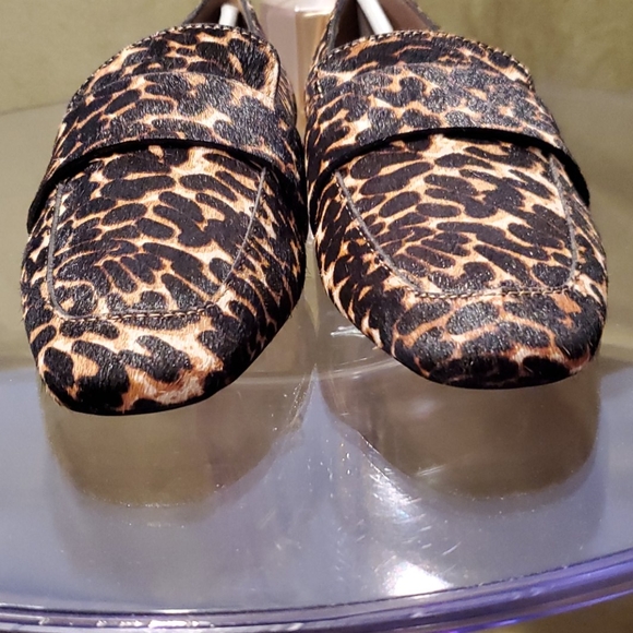 Animal Print Flat Shoe - Picture 3 of 9
